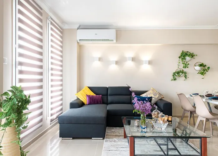 Veria Panorama Luxury Suite With Garden.